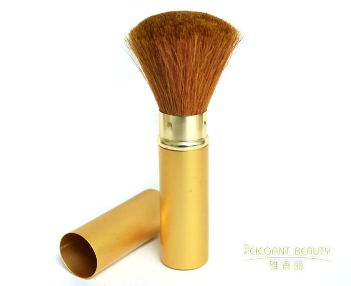 作為化妝刷生產(chǎn)廠家,你們?nèi)绾未_保每一把刷子的質(zhì)量?